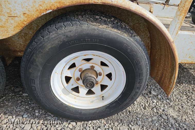 image for item OJ9032 2004 S.D.P. Manufacturing  mini digger derrick 