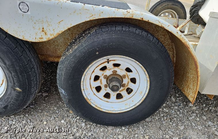 image for item OJ9032 2004 S.D.P. Manufacturing  mini digger derrick 