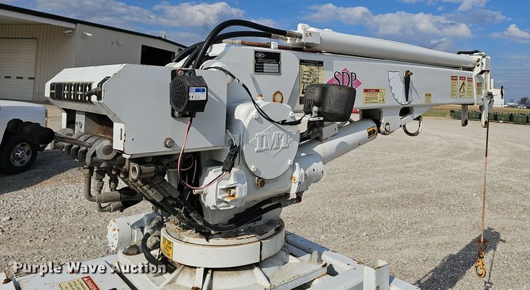 image for item OJ9032 2004 S.D.P. Manufacturing  mini digger derrick 