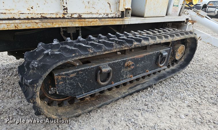 image for item OJ9032 2004 S.D.P. Manufacturing  mini digger derrick 