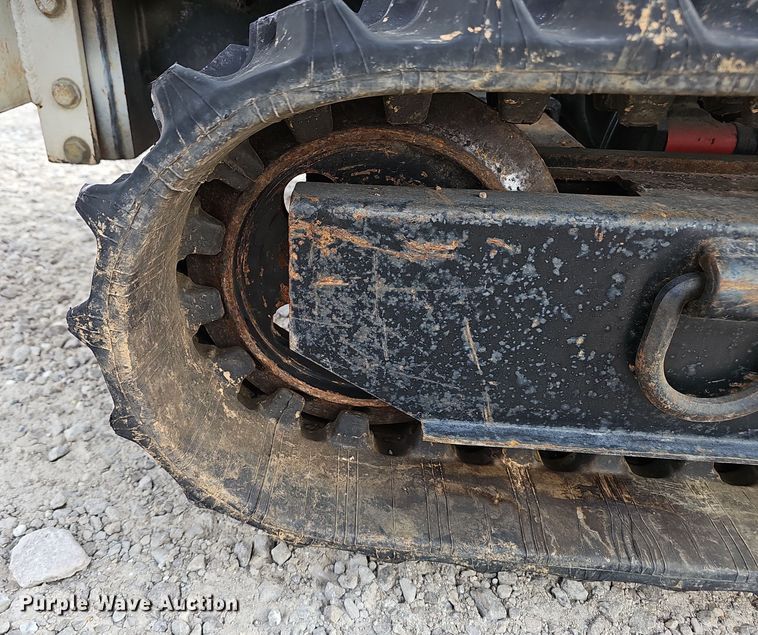 image for item OJ9032 2004 S.D.P. Manufacturing  mini digger derrick 