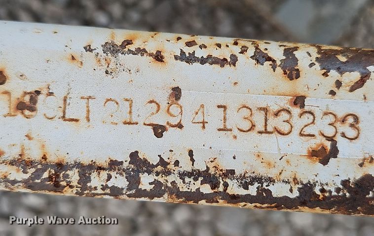 image for item OJ9032 2004 S.D.P. Manufacturing  mini digger derrick 