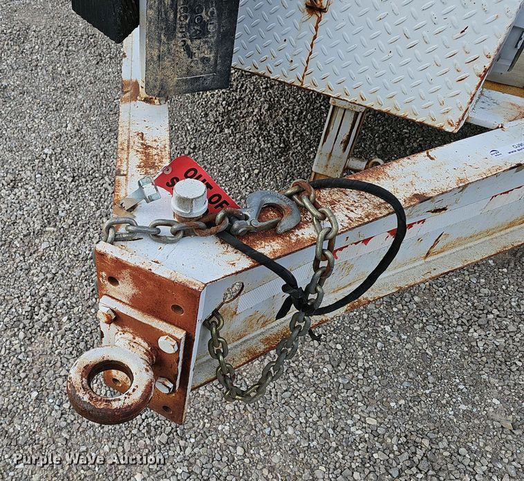 image for item OJ9041 1998 Bales Fabrication equipment trailer