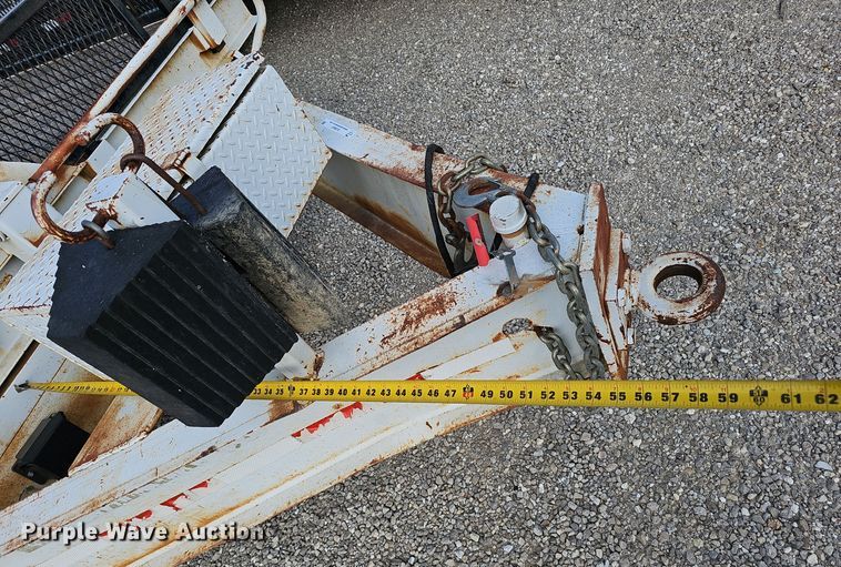 image for item OJ9041 1998 Bales Fabrication equipment trailer