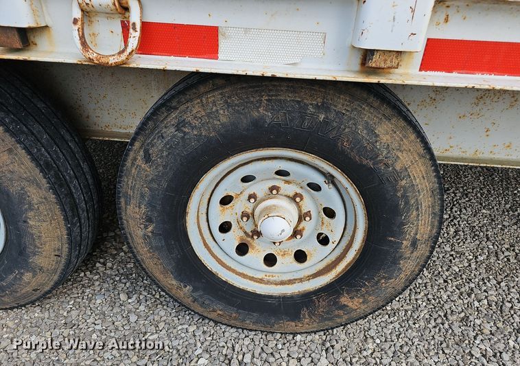 image for item OJ9041 1998 Bales Fabrication equipment trailer