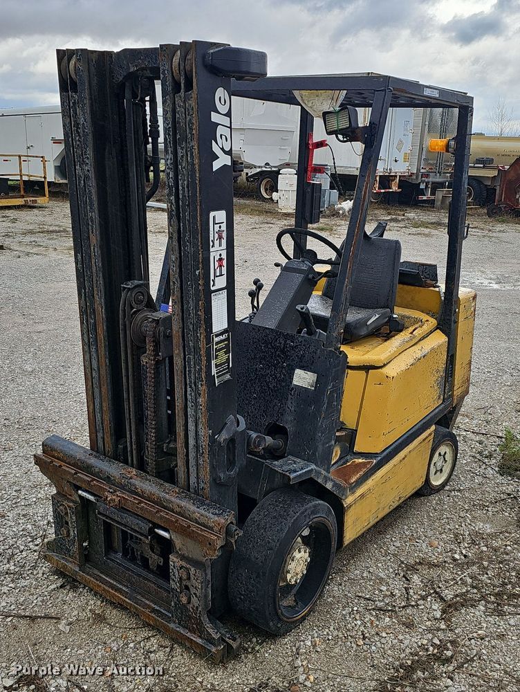 image for item OJ9054 Yale GLC060TGNUAE084 forklift