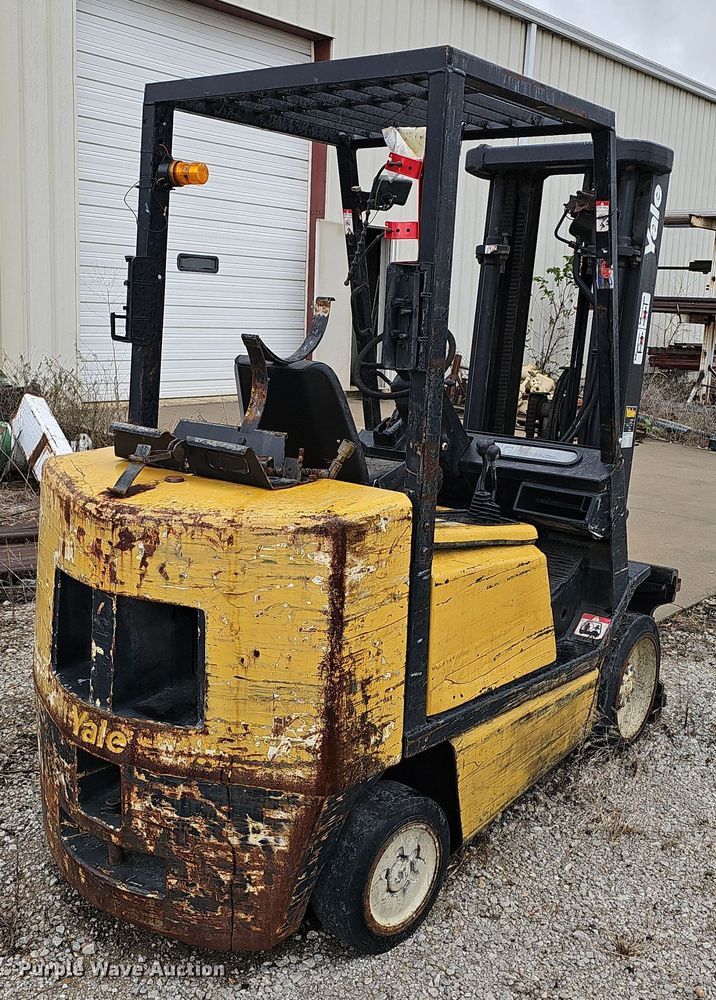 image for item OJ9054 Yale GLC060TGNUAE084 forklift