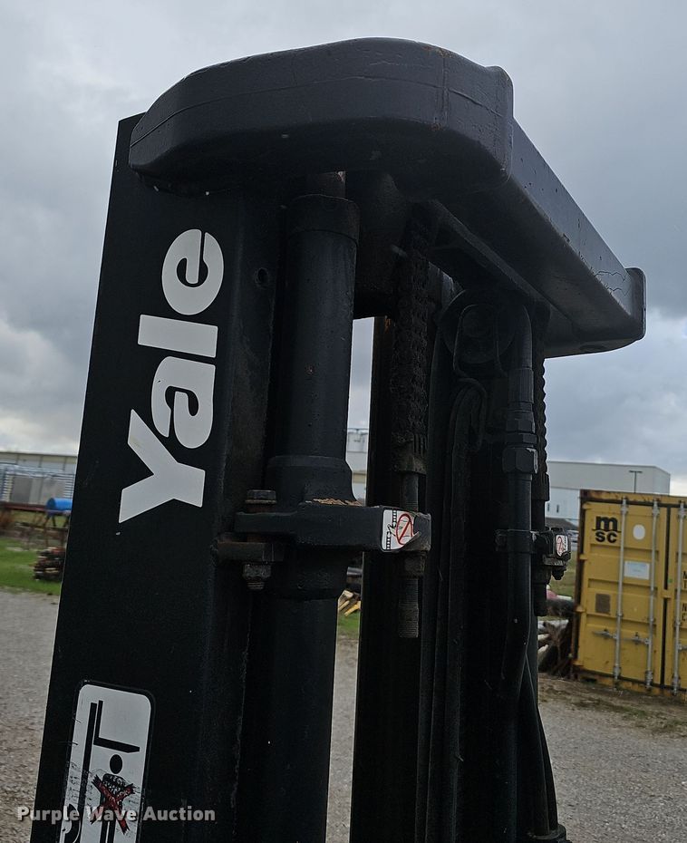image for item OJ9054 Yale GLC060TGNUAE084 forklift