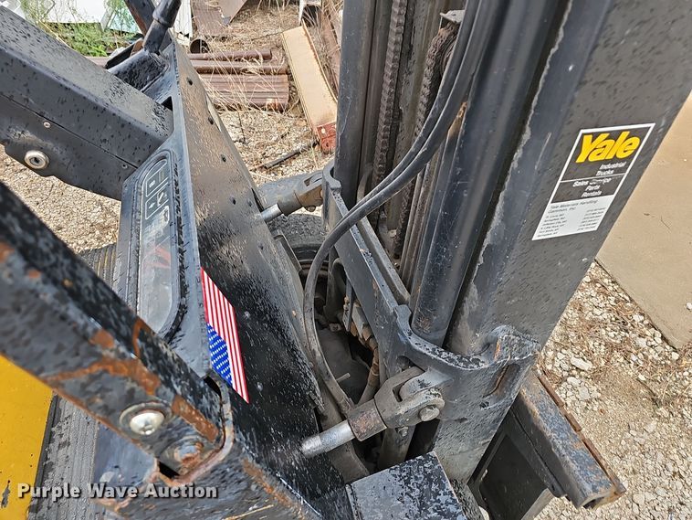 image for item OJ9054 Yale GLC060TGNUAE084 forklift