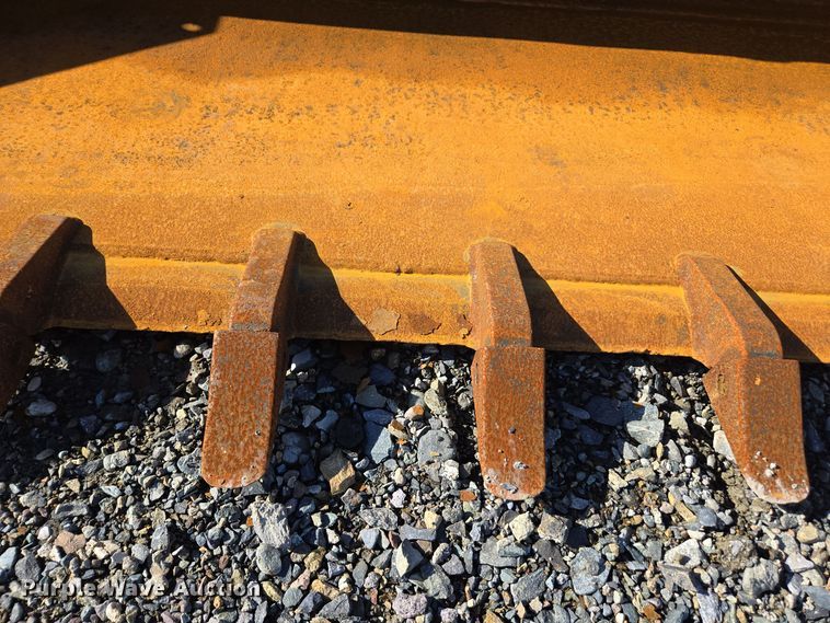 image for item YA0110 82