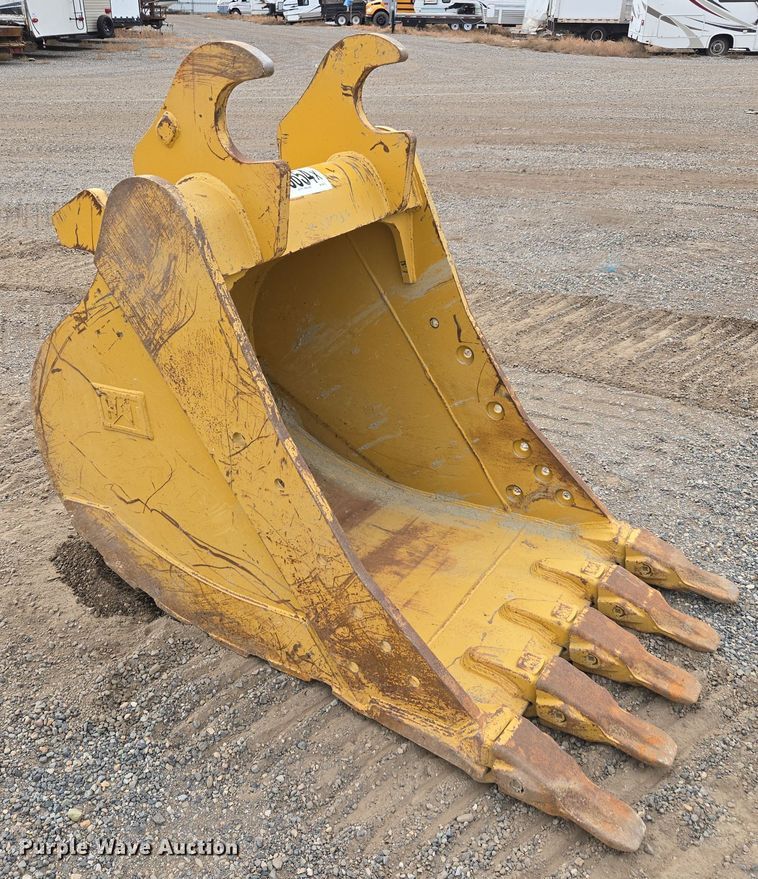 image for item YA0112 Caterpillar 42