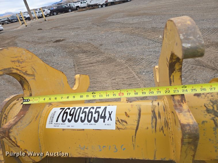 image for item YA0112 Caterpillar 42