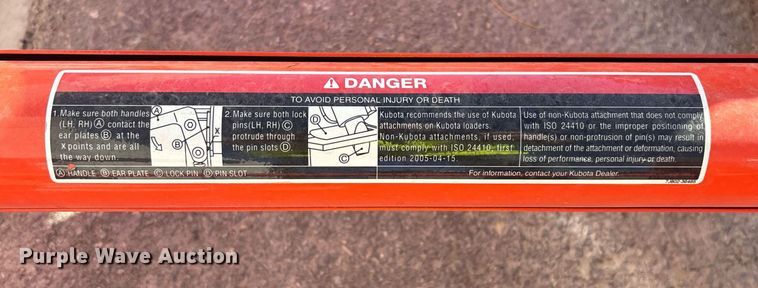 image for item DH8640 Kubota LA545 loader