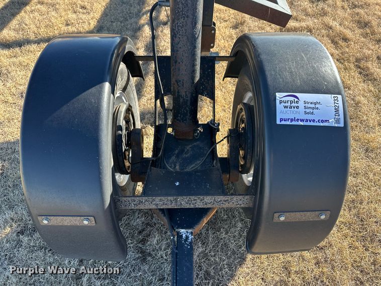 image for item DM2733 Harvest Ag Fabricating header trailer