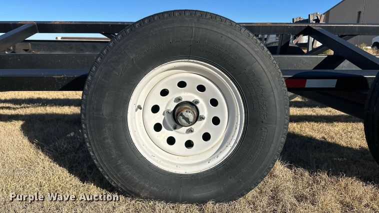 image for item DM2733 Harvest Ag Fabricating header trailer