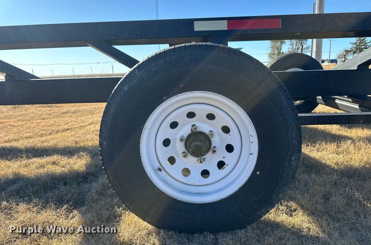 image for item DM2733 Harvest Ag Fabricating header trailer