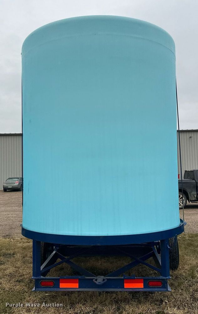 image for item DN0844 Duo-Lift DC6050 tank trailer