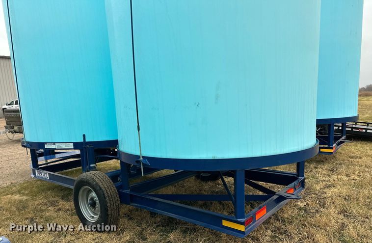 image for item DN0844 Duo-Lift DC6050 tank trailer