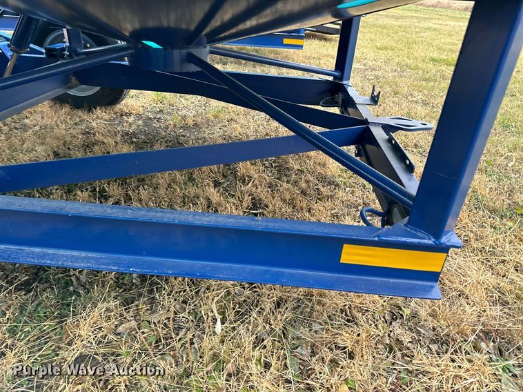 image for item DN0844 Duo-Lift DC6050 tank trailer