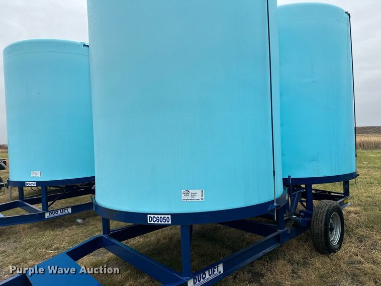 image for item DN0844 Duo-Lift DC6050 tank trailer
