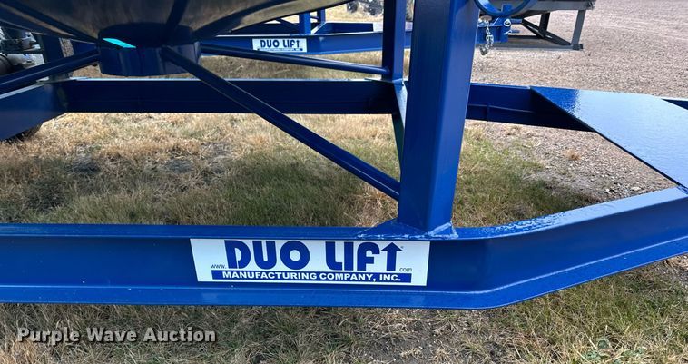 image for item DN0844 Duo-Lift DC6050 tank trailer