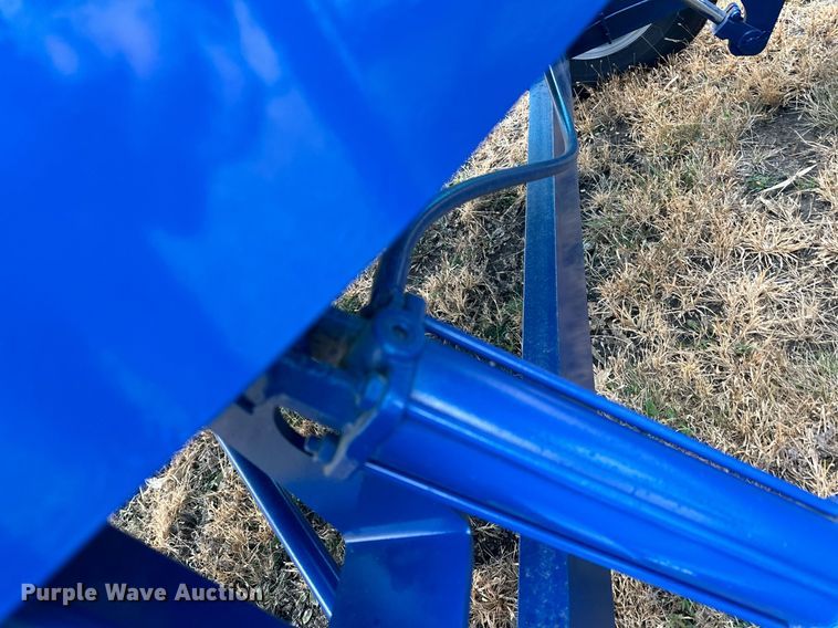 image for item DN0844 Duo-Lift DC6050 tank trailer