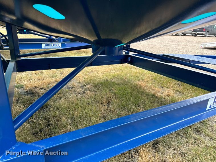 image for item DN0844 Duo-Lift DC6050 tank trailer