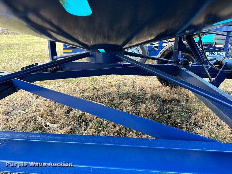 image for item DN0844 Duo-Lift DC6050 tank trailer