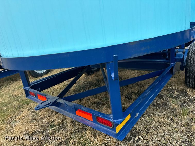 image for item DN0844 Duo-Lift DC6050 tank trailer