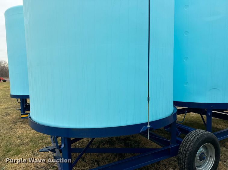 image for item DN0844 Duo-Lift DC6050 tank trailer