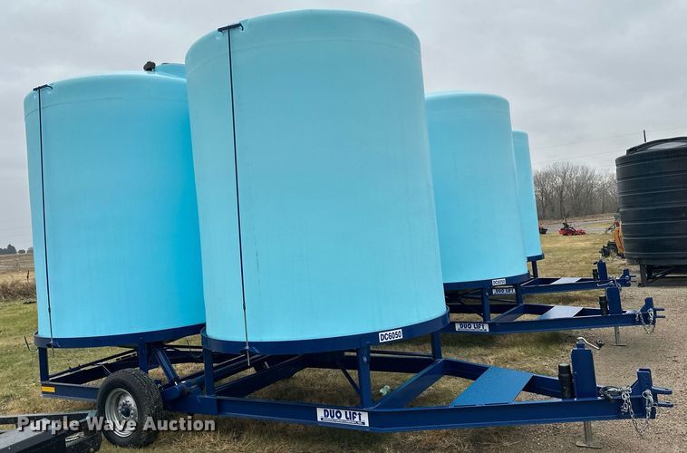 image for item DN0845 Duo-Lift DC6060 tank trailer