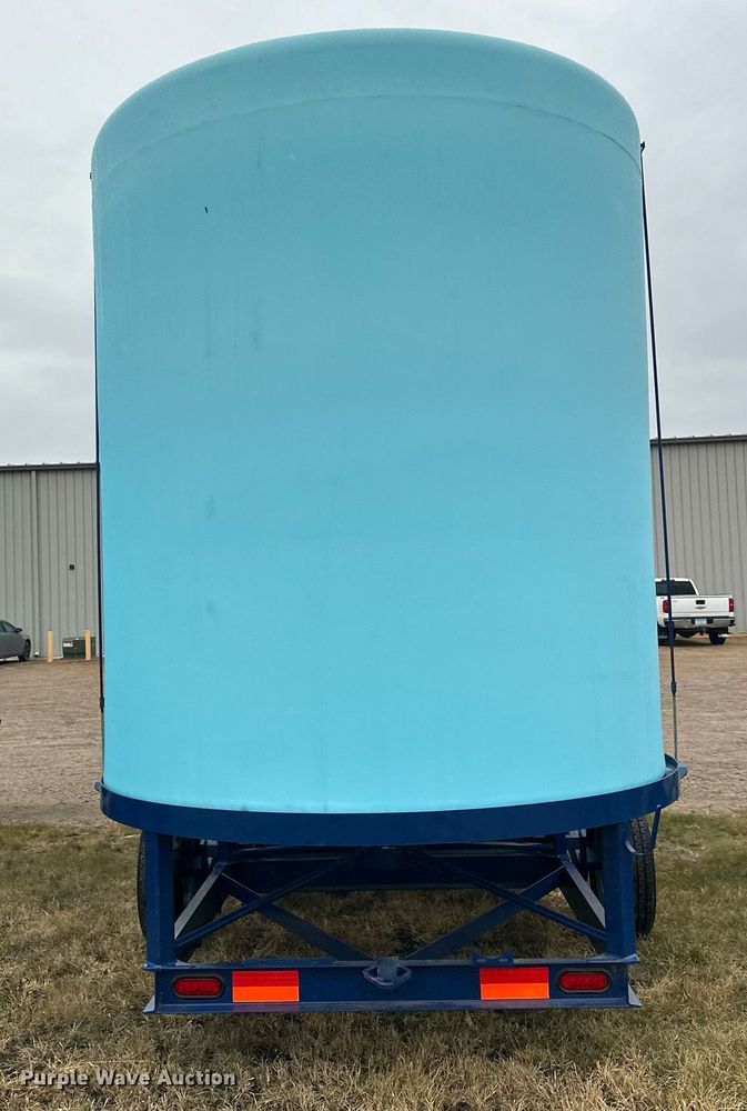 image for item DN0845 Duo-Lift DC6060 tank trailer