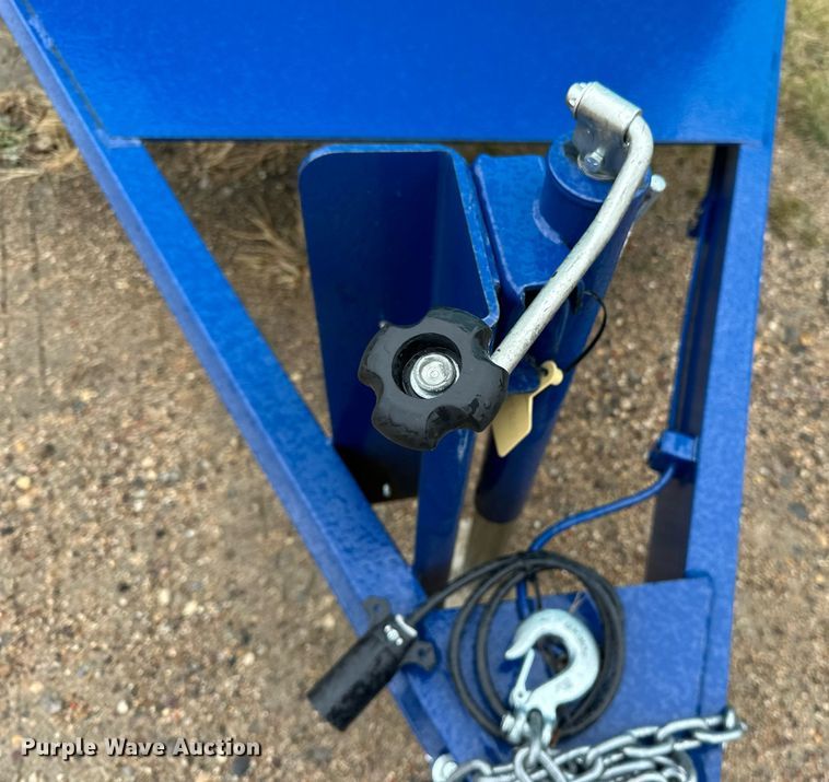 image for item DN0845 Duo-Lift DC6060 tank trailer