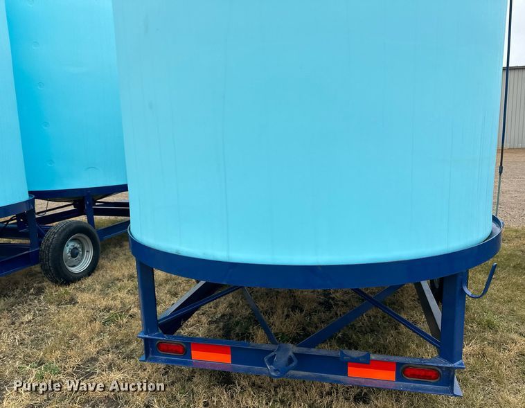 image for item DN0845 Duo-Lift DC6060 tank trailer