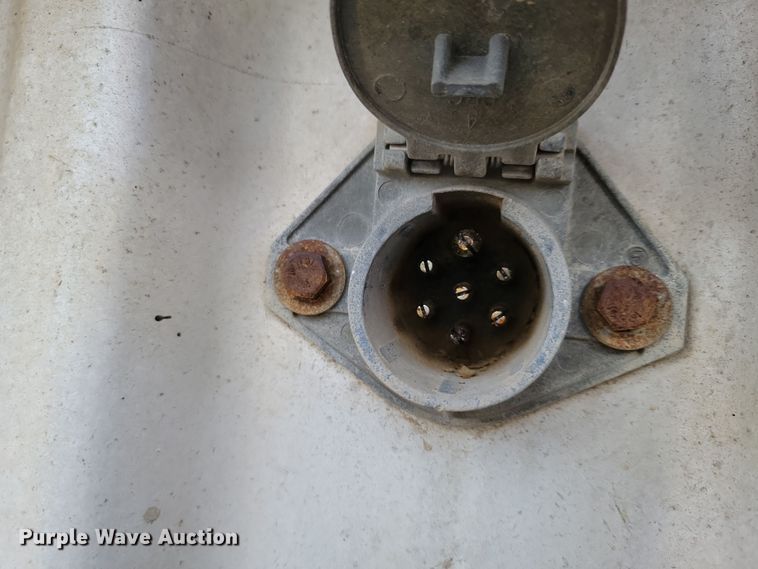 image for item DN3625 1984 Wilson AGH-700 grain trailer