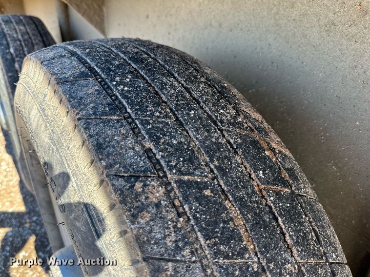 image for item DP5938 2022 Neckover livestock trailer