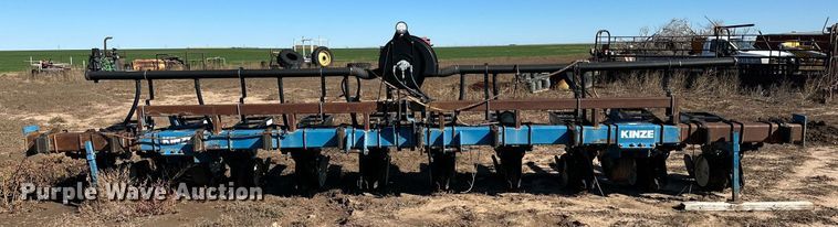 image for item DP5958 Kinze planter