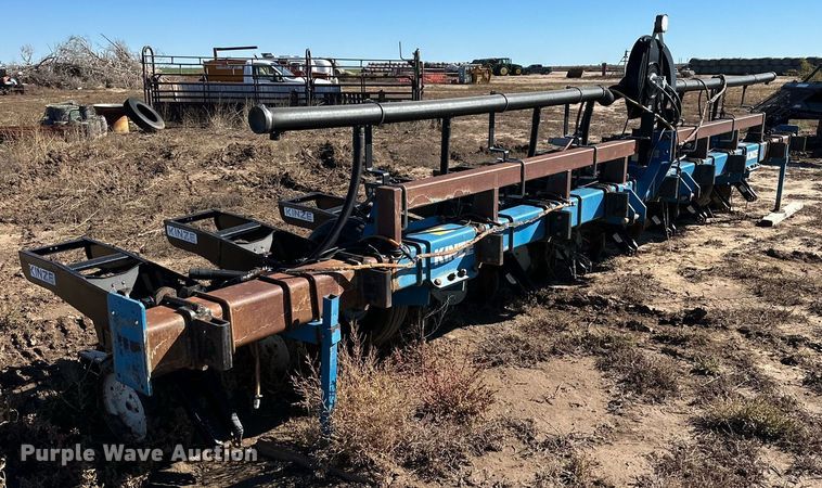 image for item DP5958 Kinze planter