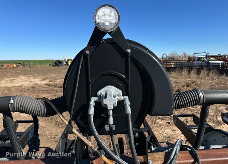 image for item DP5958 Kinze planter