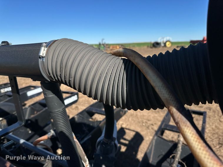 image for item DP5958 Kinze planter