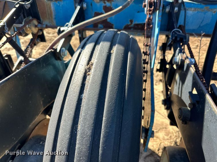 image for item DP5958 Kinze planter