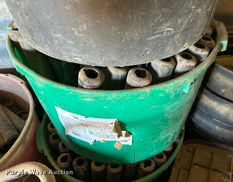 image for item DP5958 Kinze planter