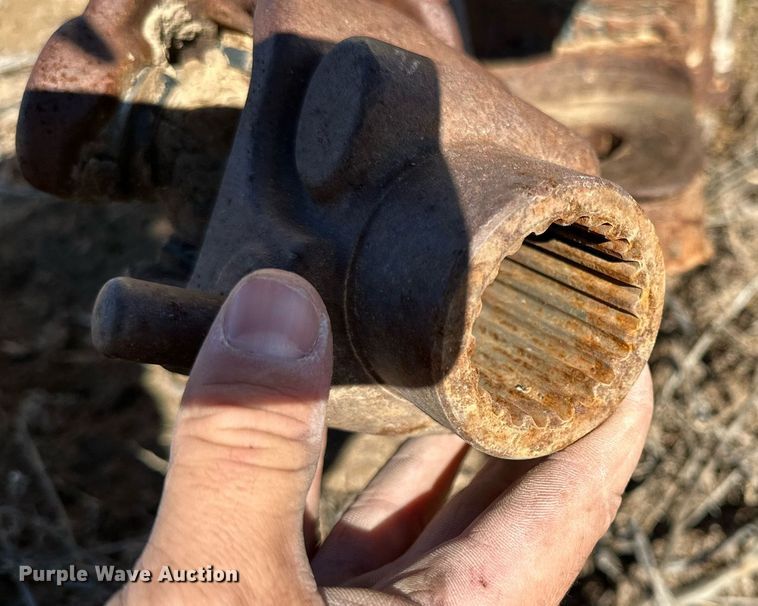 image for item DP5961 Laird VR1100 feed grinder/mixer