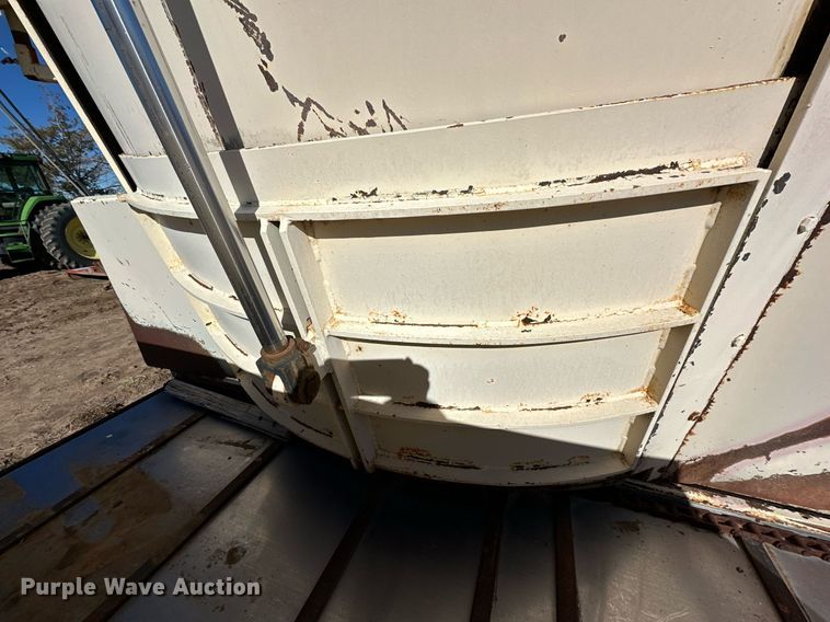 image for item DP5961 Laird VR1100 feed grinder/mixer