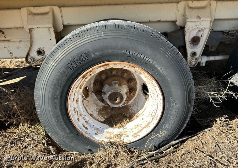 image for item DP5961 Laird VR1100 feed grinder/mixer