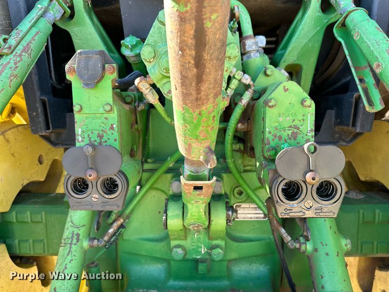 image for item DP5963 1985 John Deere 4850 tractor