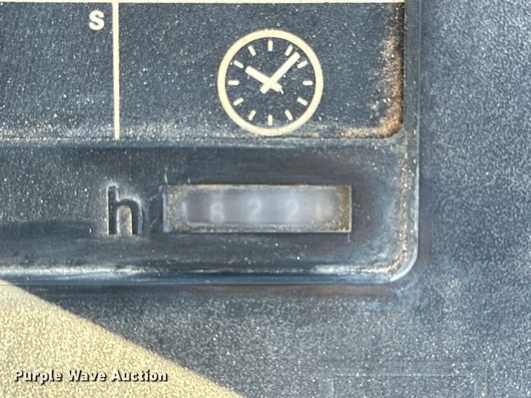 image for item DP5963 1985 John Deere 4850 tractor