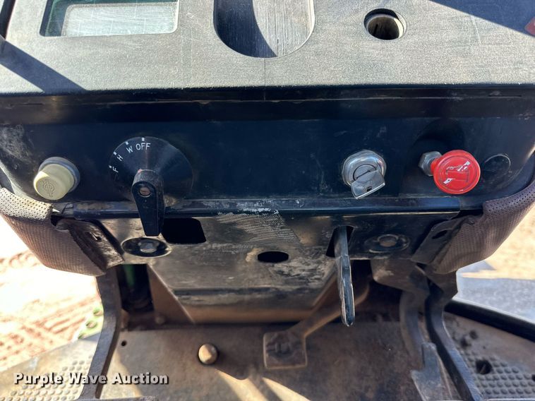 image for item DP5963 1985 John Deere 4850 tractor