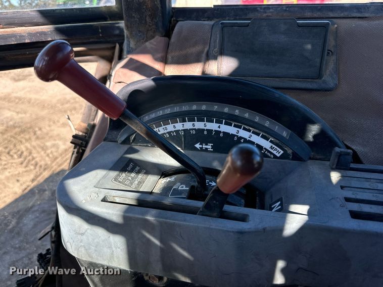 image for item DP5963 1985 John Deere 4850 tractor