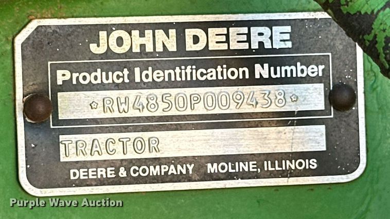 image for item DP5963 1985 John Deere 4850 tractor